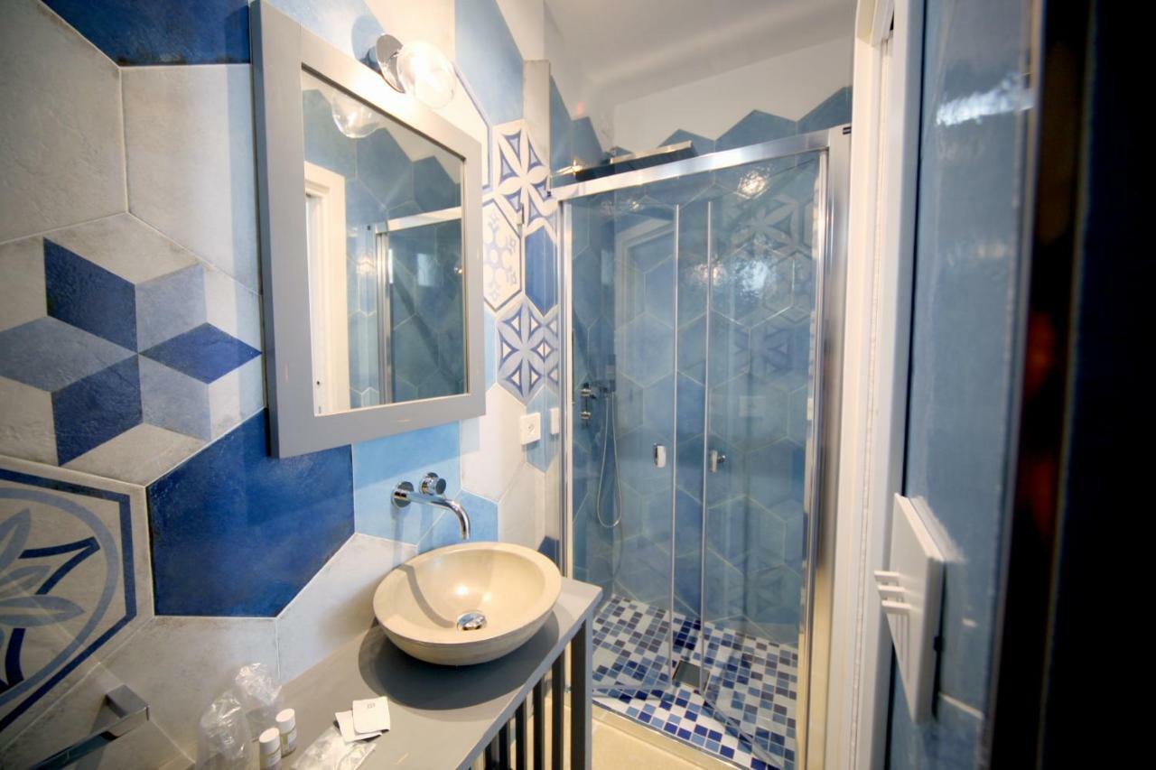 Mare Versus Luxury Suites Barletta Exterior photo